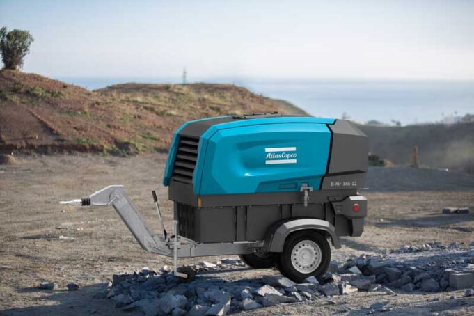 Atlas Copco unveils its first battery-driven portable screw compressor Atlas Copco unveils its first battery-driven portable screw compressor