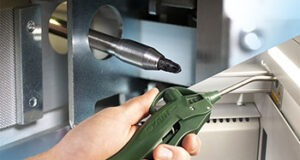 EXAIR’s CE Compliant VariBlast Precision Safety Air Gun for Safe and Efficient Blowoff EXAIR's CE Compliant VariBlast Precision Safety Air Gun for Safe and Efficient Blowoff